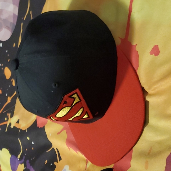Superman hat. DC comics - Picture 6 of 6